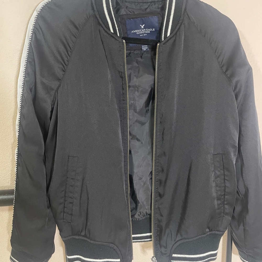 AMERICAN EAGLE OUTFITTERS jacket